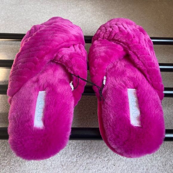 ABOUND Women Sasha Plush Slippers - NEW NWO B - Picture 5 of 8